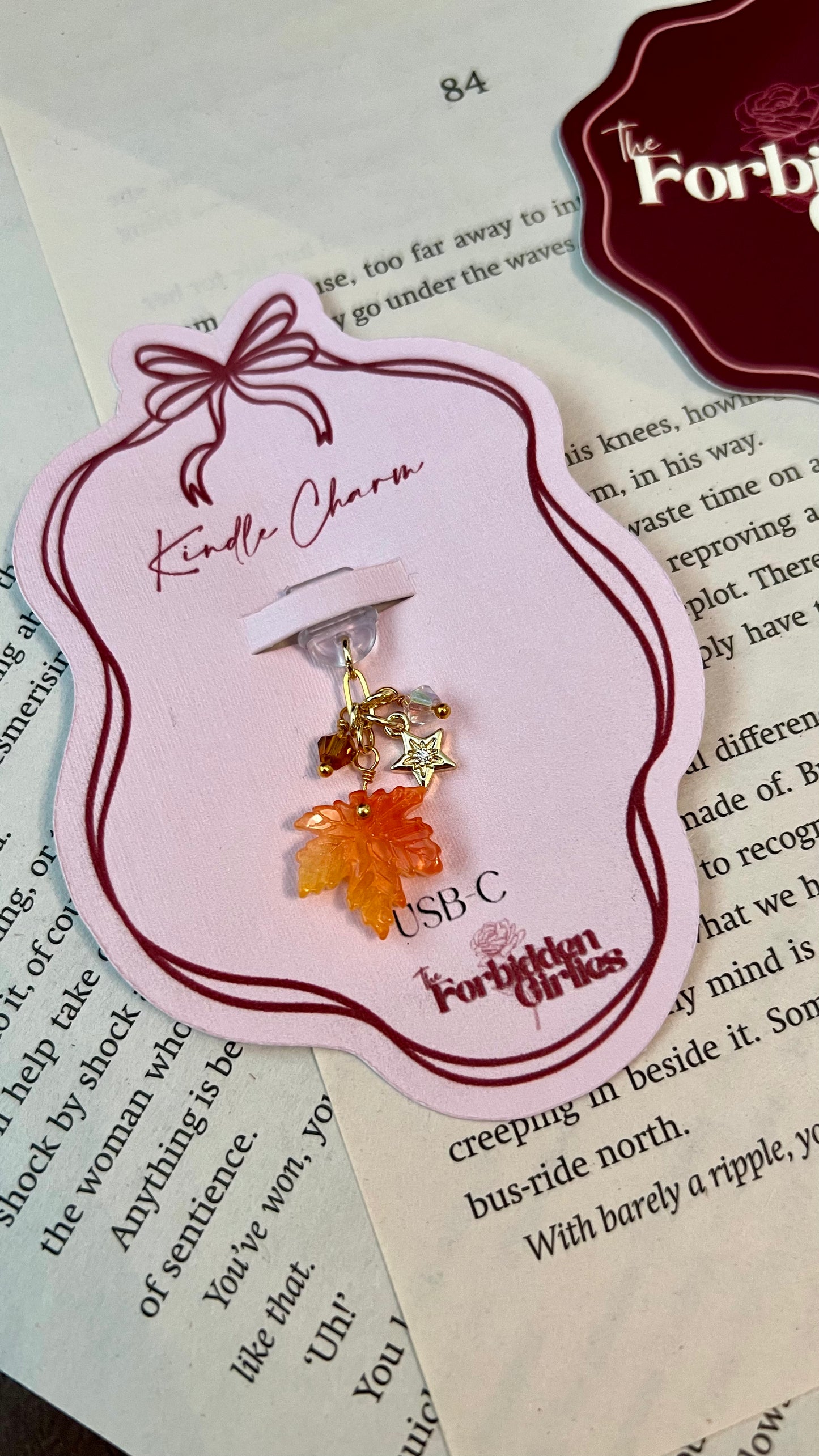Cozy Reading Season Dust Plug