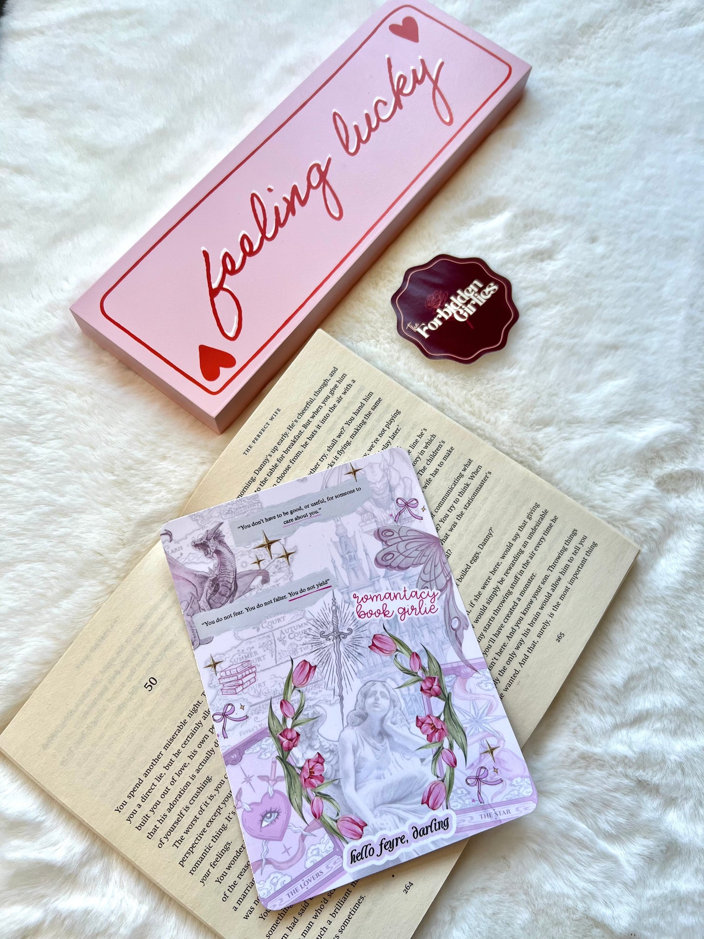 Romantasy Book Girlie Kindle Insert