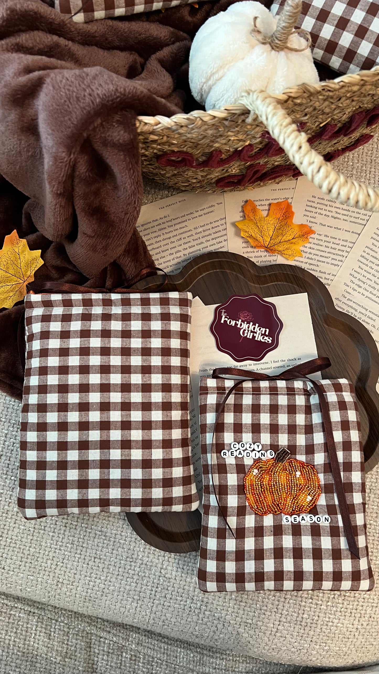PRE-ORDER: Cozy Reading Season Kindle Sleeve