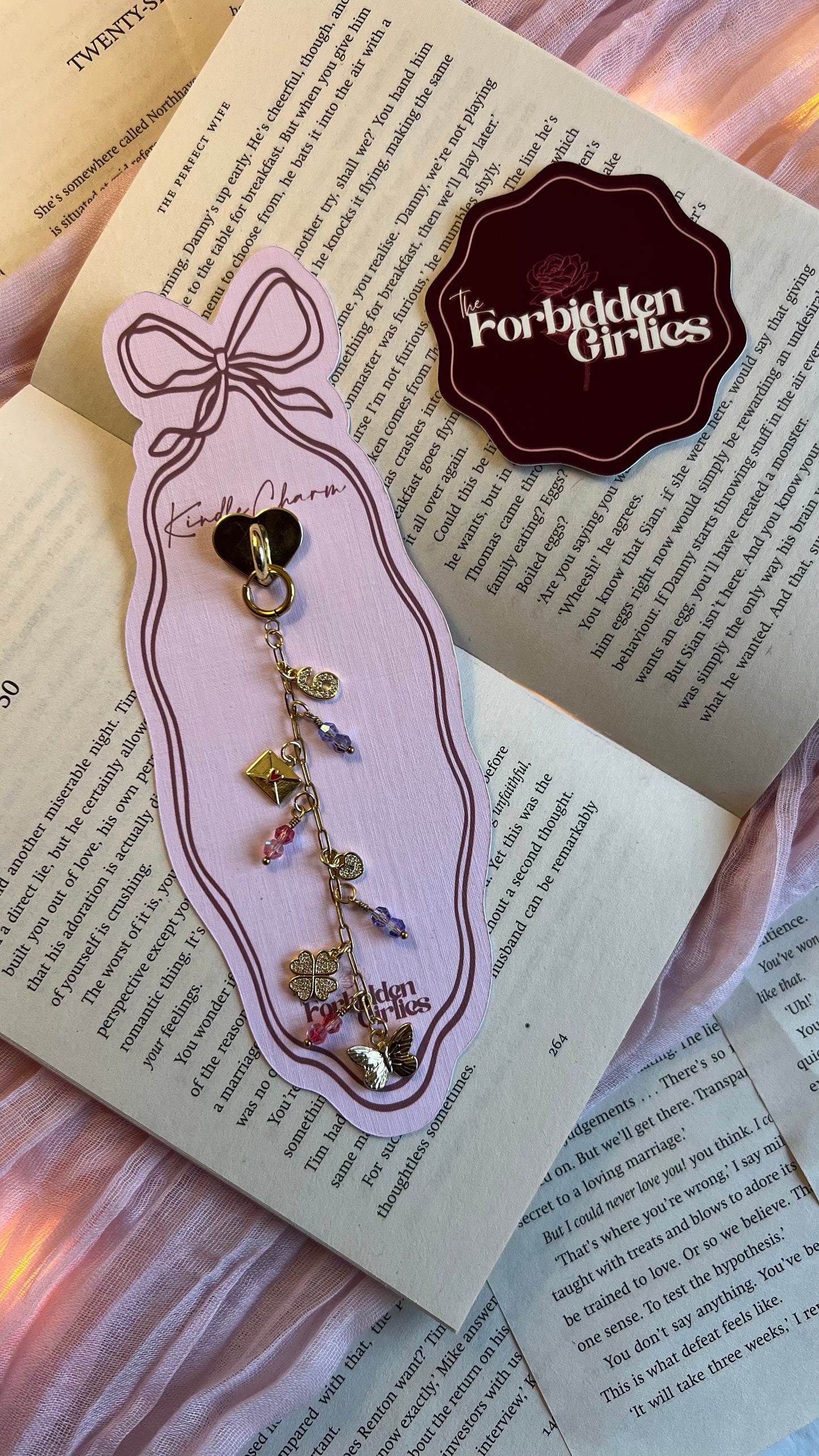 Saving / Redeeming 6 Joey and Aoife [Boys of Tommen] Kindle Charm