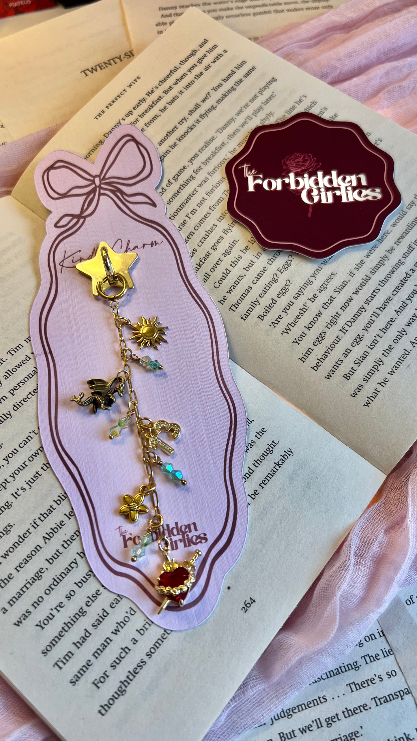 Throne of Glass Inspired Kindle Charm